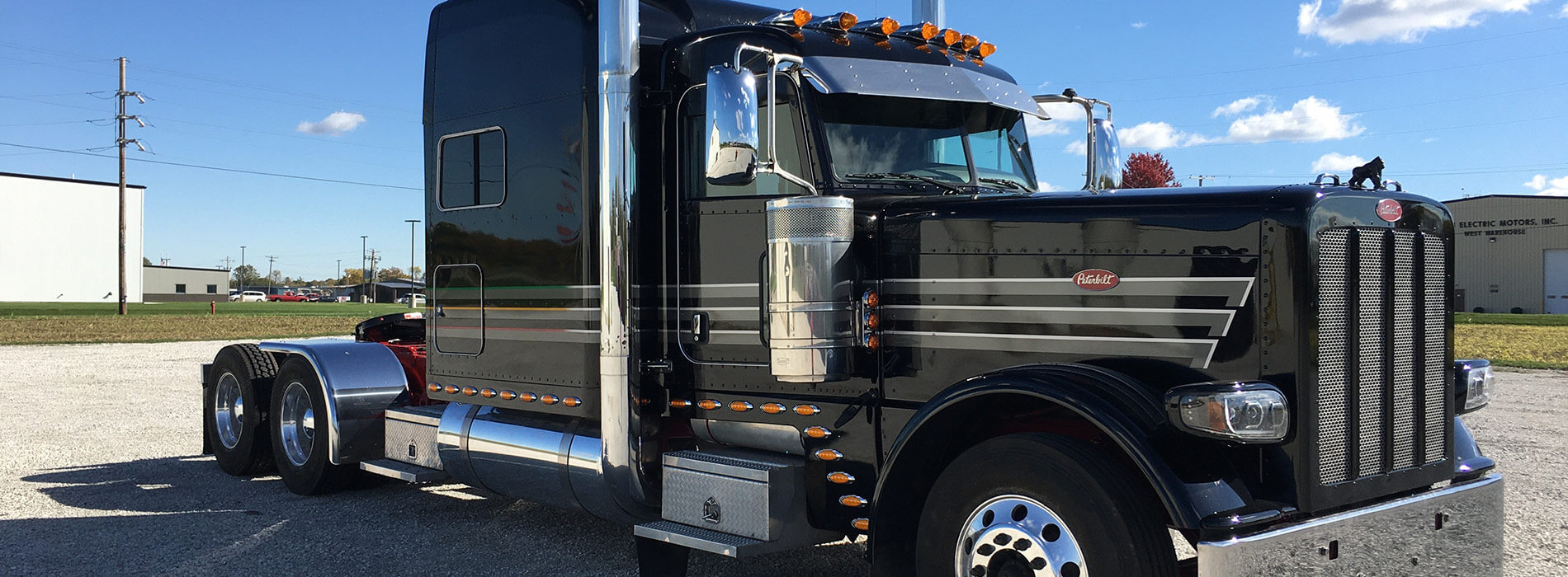SemiTruck Body Shop in Illinois Geneva Equipment Body Shop Geneva